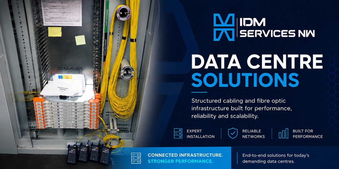 Data centre racks with structured cabling and fibre infrastructure